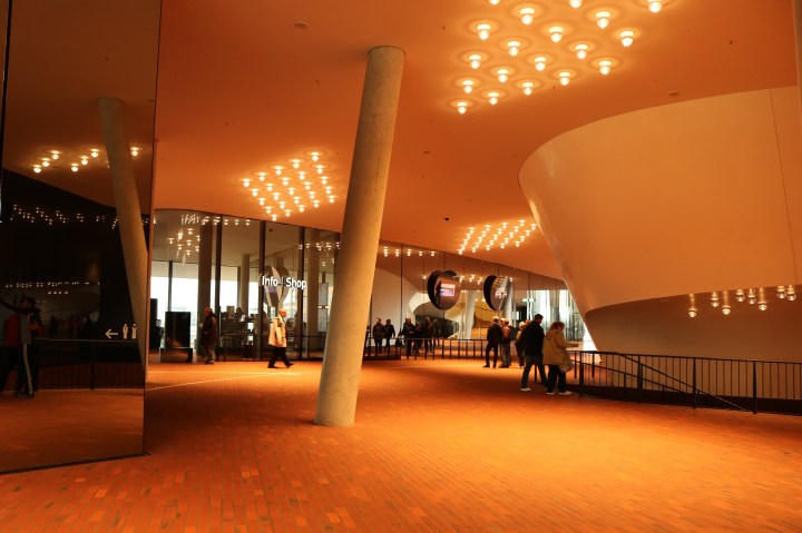 Elbphilharmonie_Hamburg_innen