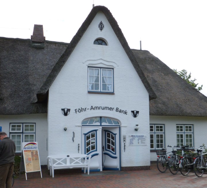 amrumer-bank.jpg
